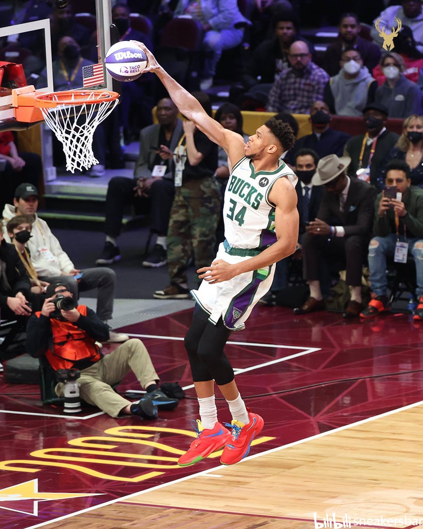 伦纳德方面 伦纳德方面