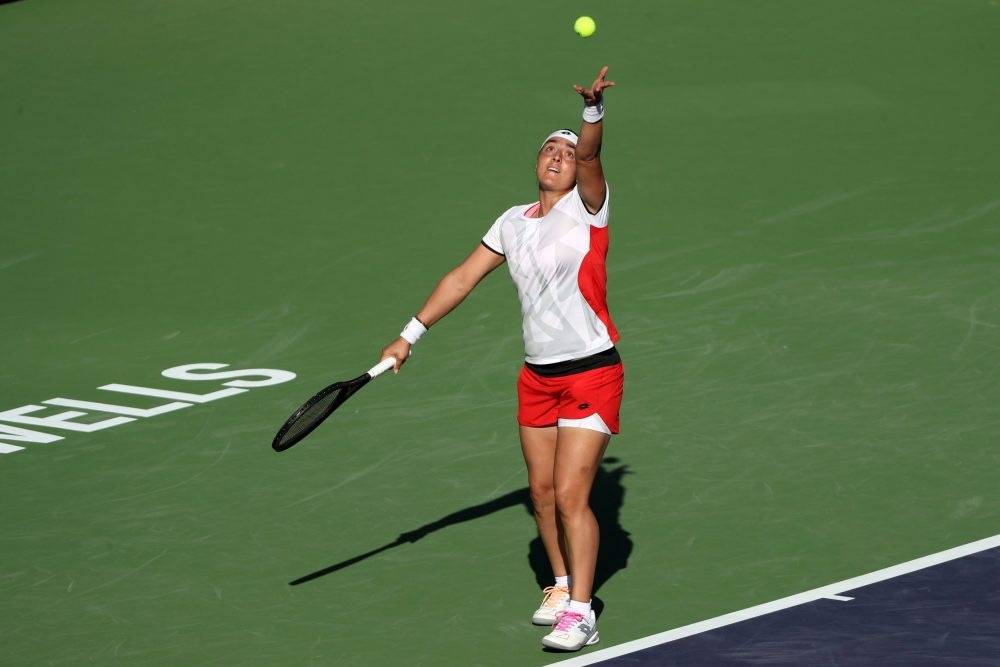 赛中占据先 赛中占据先