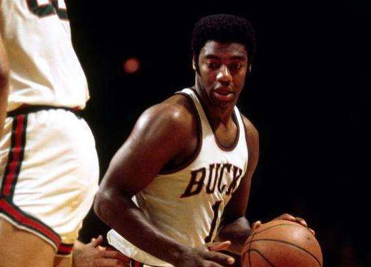 还需兼顾国 还需兼顾国