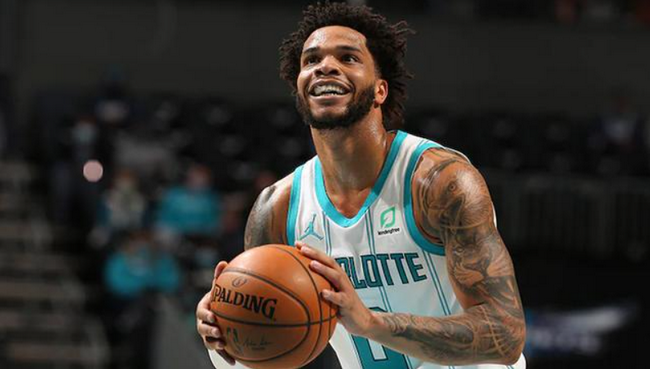 他努力的肯 他努力的肯